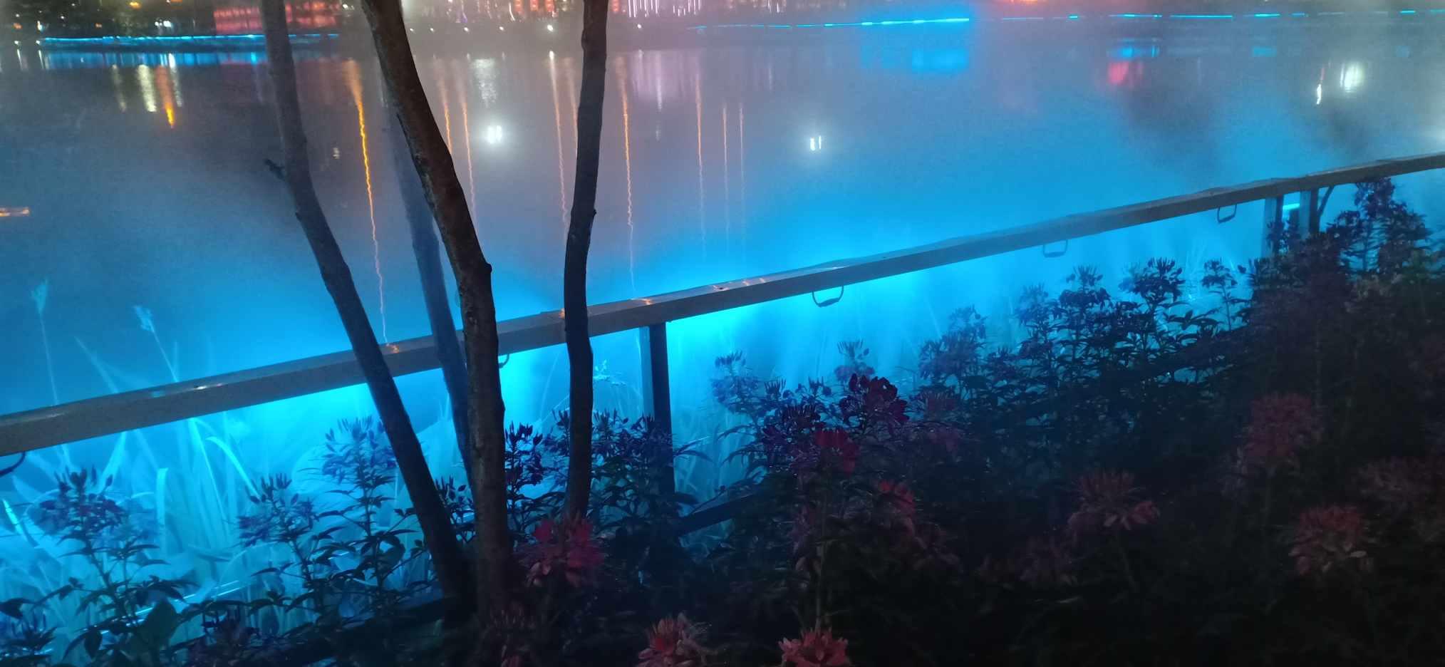 厨房橱柜用不锈钢的台面好不好？